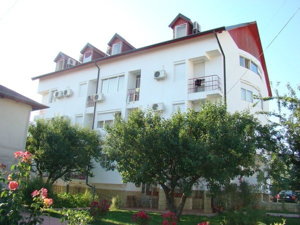  Profile Photos of Cazarea la Costinesti in 2016 poate fi asigurata prin rezervare online Str. Albatros nr. 9-11 - Photo 7 of 7