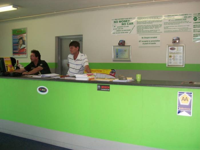 Reception area Midrand Profile Photos of Top Care Auto Clinic e-CAR 778 Richards Dr, Unit 3, Cnr. Richards Dr & Suttie Ave, Halfway House, - Photo 6 of 11