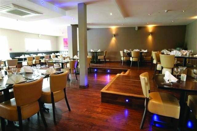  Profile Photos of Rendezvous Bar And Grill 1149 High Road - Photo 5 of 12