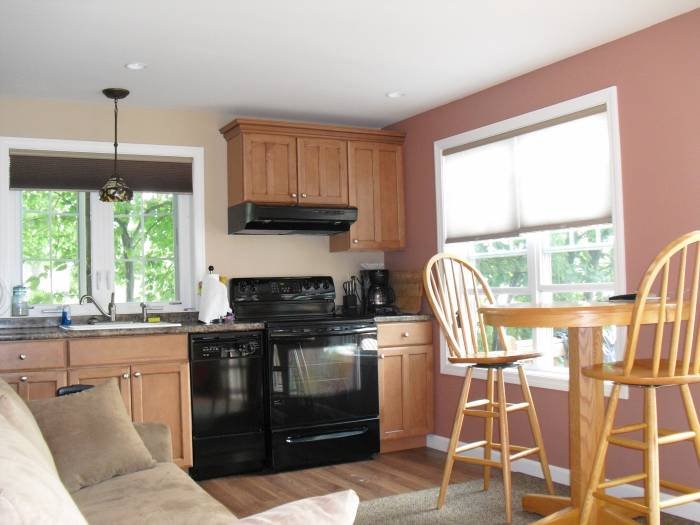  Profile Photos of Stevens Cottage Rentals of New Hampshire 1116 Weirs Blvd - Photo 5 of 33