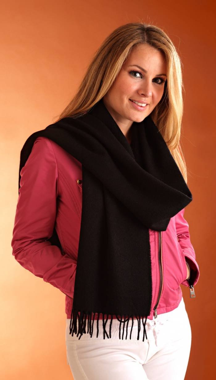 PURE TOP QUALITY CASHMERE STOLE AND SHAWL ARMONY<br />
The softness of Cashmere is the peculiarity of this stole and shawl made in Italy by specialised craftsmen.<br />
On sale at: www.cashmerewool.us Profile Photos of Cashmerewool Piazza XXV Aprile, 2/F - Photo 16 of 21 PURE TOP QUALITY CASHMERE STOLE AND SHAWL ARMONY<br />
The softness of Cashmere is the peculiarity of this stole and shawl made in Italy by specialised craftsmen.<br />
On sale at: www.cashmerewool.us Profile Photos of Cashmerewool Piazza XXV Aprile, 2/F - Photo 16 of 21
