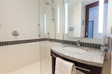 Bathroom Hampton by Hilton Amsterdam Centre East Panamalaan 188-196 