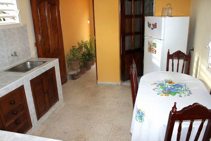  Profile Photos of Hostal Buena Vista en Trinidad. Cuba calle CanterÃ­a # 64 entre Enrique Villegas y Paz - Photo 18 of 19
