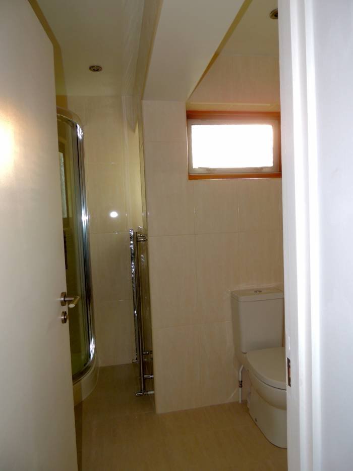  Profile Photos of ProperTK Ltd 6b Beacon Hill - Photo 6 of 9