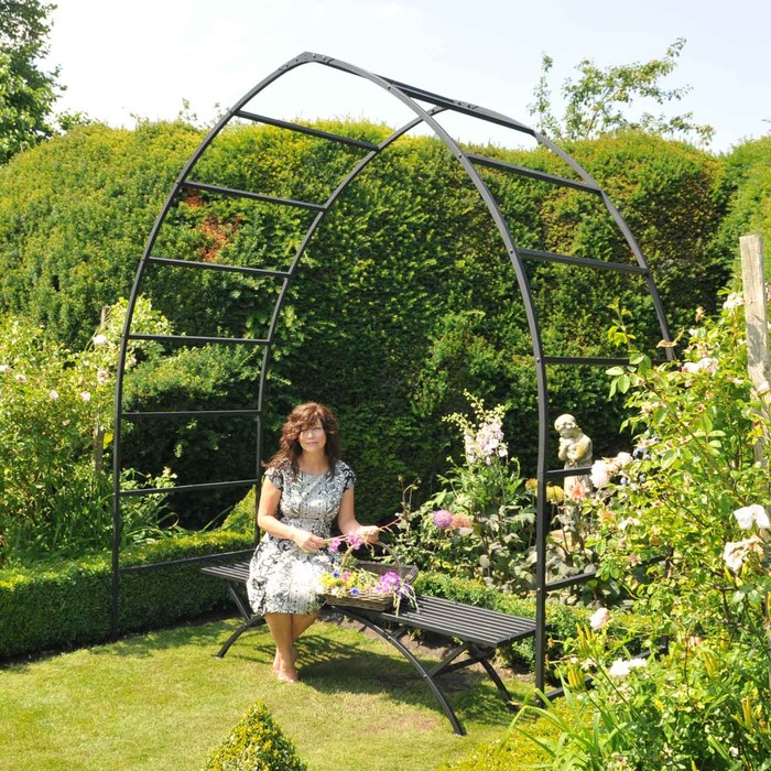 Gothic Garden Arch<br />
http://www.harrodhorticultural.com/ogee-garden-arch-pid8484.html Garden Arches of Harrod Horticultural 1-3 Pinbush Road - Photo 1 of 5
