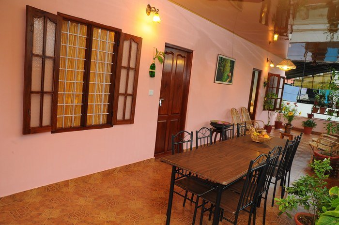 balcony Profile Photos of SILVERWEED HOMESTAY 11/88,ESI JUNCTION NEAR MARTHOMA CHURCH - Photo 8 of 13