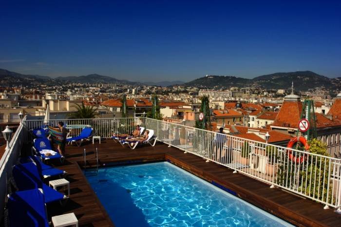 Panoramic pool with spectacular views on the city and the Alps Profile Photos of Splendid Hotel & Spa Nice 50 blvd Victor Hugo - Photo 3 of 6