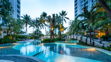 Swimming Pool Chatrium Residence Sathon Bangkok 291 Soi Naradhiwas Rajanagarindra 24,Yannawa, Sathorn, Bangkok, Thailand 10120 