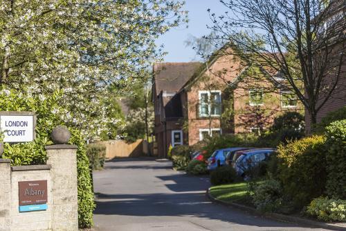  Profile Photos of Albany Care Home 7 London Road - Photo 1 of 4