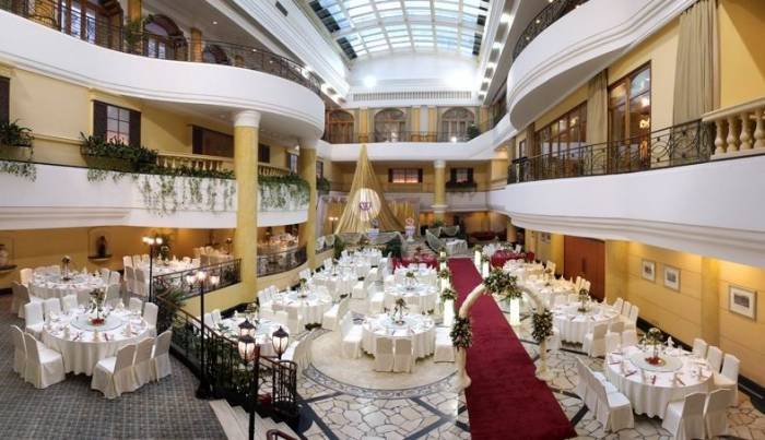 Atrium Ballroom Meeting & Events of Crowne Plaza Hotel & Suites Landmark Shenzhen Number 3018, Nanhu Road - Photo 3 of 3