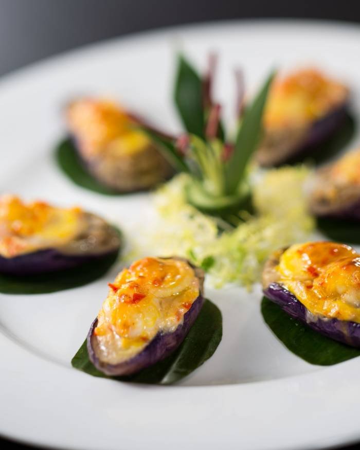 Fortune Court - Baked scallops with shrimp and eggplant Food & Beverage of Crowne Plaza Hotel & Suites Landmark Shenzhen Number 3018, Nanhu Road - Photo 3 of 8