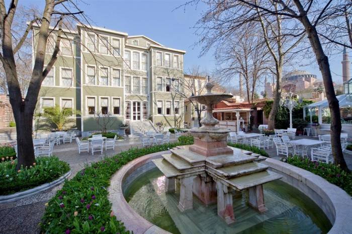  Profile Photos of Yesil Ev Hotel Kabasakal Cad. no:5 Sultanahmet - Photo 1 of 12