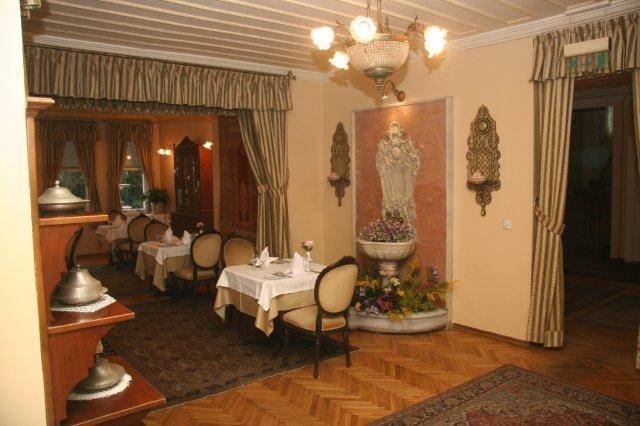  Profile Photos of Yesil Ev Hotel Kabasakal Cad. no:5 Sultanahmet - Photo 3 of 12