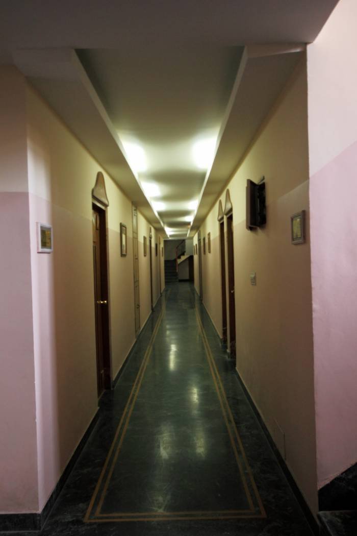  Profile Photos of affordable hotels in jaipur Hotel Meenakshi Palace Adjoining DRM Office, Near Railway Station, Ram Mandir Road Jaipur (Rajasthan) - - Photo 5 of 12