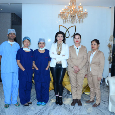  Dr Monisha Kapoor Clinic of Best Plastic Surgery in Delhi- Cosmetic Surgeon Dr. Monisha Kapoor 18, Block J, Saket - Photo 5 of 8