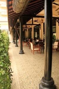 Pool Bar Profile Photos of TSP Lucky Angkor Hotel National Road NÂº6 , Chongkaosou Village - Photo 7 of 25