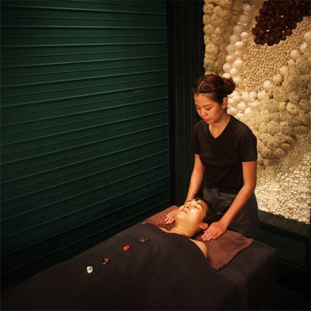 Emporium Suites - Thann Spa Profile Photos of Emporium Suites by Chatrium 622 Sukhumvit Soi 24 Klongton Klongtoey - Photo 69 of 72