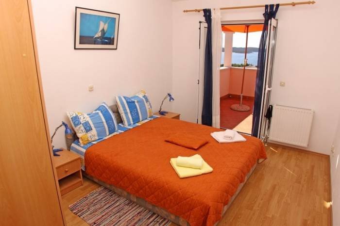  Profile Photos of Apartments Biba Hvar Biskupa Dubokovica 52 - Photo 3 of 8