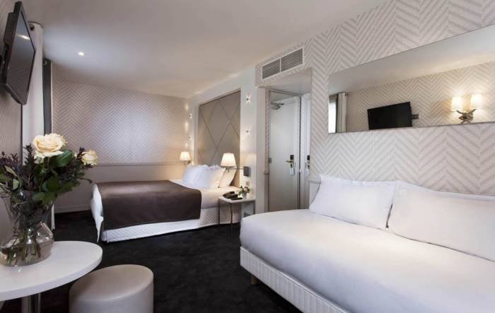  Profile Photos of Hotel Longchamp ElysÃ©es 68, rue de Longchamp - Photo 9 of 14
