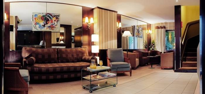  Profile Photos of Hotel Longchamp ElysÃ©es 68, rue de Longchamp - Photo 10 of 14