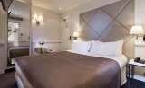  Hotel Longchamp ElysÃ©es 68, rue de Longchamp 