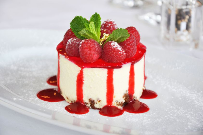Cheese cake aux framboises fraîches du River Café ! Profile Photos of River Café 146 Quai de Stalingrad - Photo 13 of 22 Cheese cake aux framboises fraîches du River Café ! Profile Photos of River Café 146 Quai de Stalingrad - Photo 13 of 22