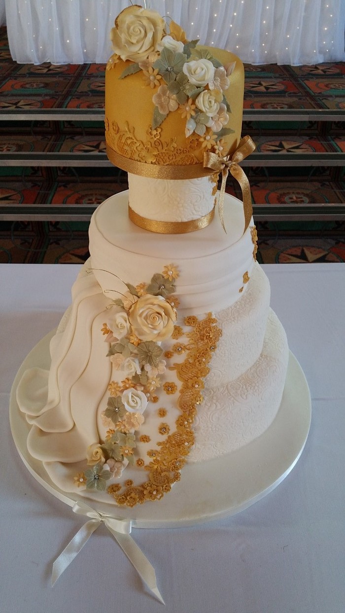 Wedding cake inspired by the dress Latest Wedding Cakesby Dream Wedding Creations of Dream Wedding Creations Eastleigh Road - Photo 1 of 13