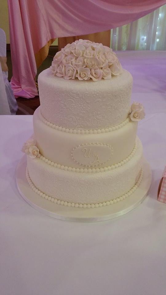 Just Ivory wedding cake Latest Wedding Cakesby Dream Wedding Creations of Dream Wedding Creations Eastleigh Road - Photo 8 of 13