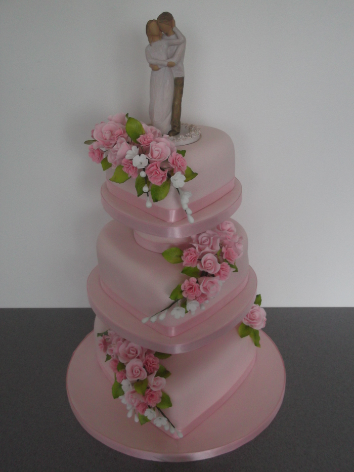 true love wedding cake Latest Wedding Cakesby Dream Wedding Creations of Dream Wedding Creations Eastleigh Road - Photo 10 of 13