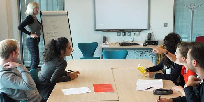 Group in-company language lesson New Album of UK Language Project Glasgow Clyde Offices, 48 West George Street - Photo 6 of 6