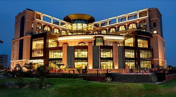  The Bella Vista of The Bella Vista SM-8,City Center, Sector-5 - Photo 4 of 48