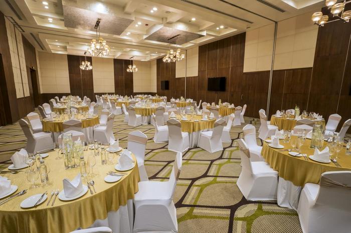 Grand Ballroom at Hilton Garden Inn Trivandrum Profile Photos of Hilton Garden Inn Trivandrum Punnen Road - Photo 9 of 11