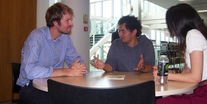 2 to 1 lesson Profile Photos of UK Language Project Liverpool c/o DoES Liverpool, 4th Floor, Gostins Building, 32 - 36 Hanover Street - Photo 1 of 4