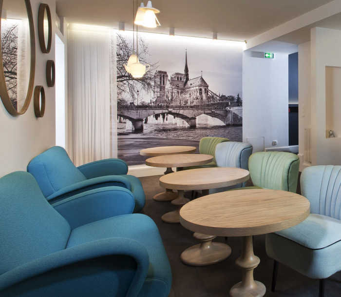  Profile Photos of Hotel 1er Etage 38, rue Sainte Croix de la Bretonnerie - Photo 6 of 14