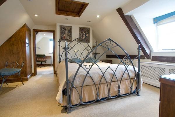  Profile Photos of The Bell Inn at Horndon on the Hill High Road Horndon on the Hill - Photo 13 of 18