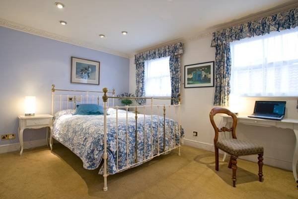  Profile Photos of The Bell Inn at Horndon on the Hill High Road Horndon on the Hill - Photo 1 of 18