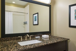  Profile Photos of Four Points by Sheraton Williston 7115 2nd Avenue West - Photo 5 of 14