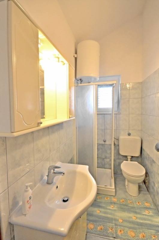 Kupaonica 1 od AP 7+1 Profile Photos of Villa Palms-Beach accommodation by Split Grljevacka 88 - Photo 18 of 35