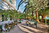  Villa Palms-Beach accommodation by Split Grljevacka 88 