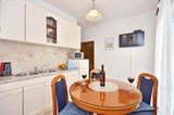  Villa Palms-Beach accommodation by Split Grljevacka 88 