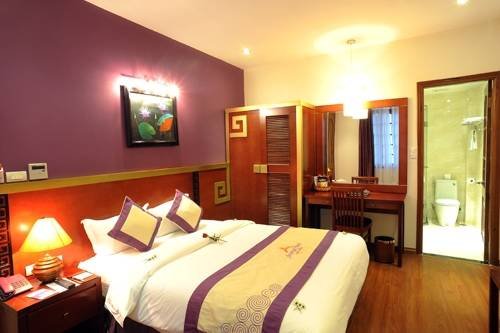 Superior Room Profile Photos of Aranya Hotel Hanoi 128 Hang Bong, Hoan Kiem - Photo 2 of 15