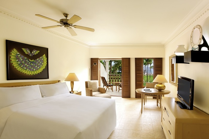 King Deluxe Guest Room Profile Photos of Hilton Mauritius Resort & Spa Coastal Road, Wolmar - Photo 2 of 12