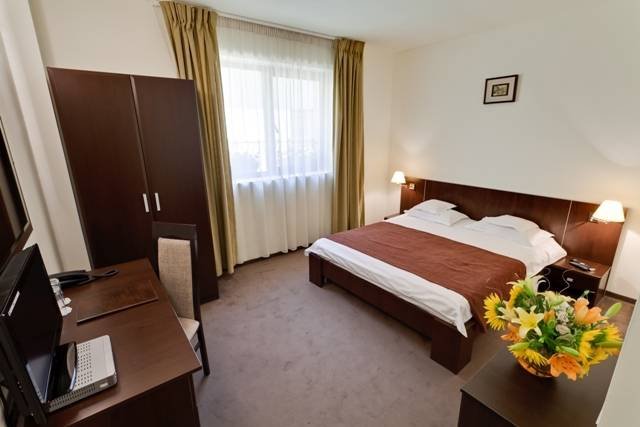 Queen room Profile Photos of Trianon Hotel Bucharest 9, Grigore Cobalcescu - Photo 6 of 12