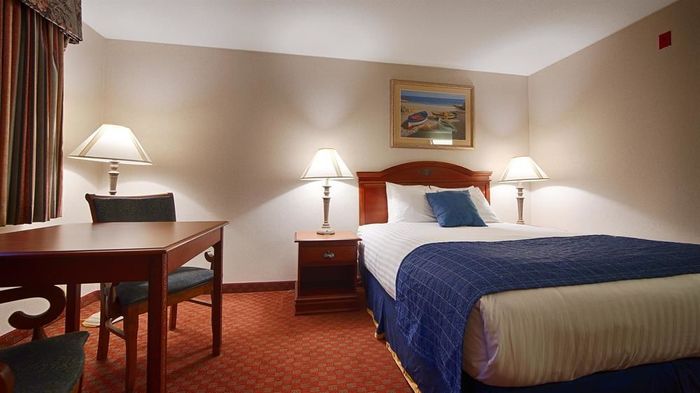  Profile Photos of Best Western Airport Inn 2138 Post Road - Photo 4 of 5