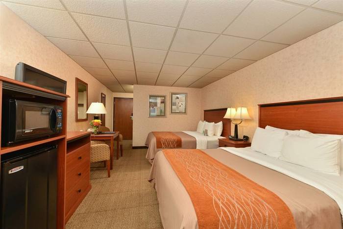  Profile Photos of Comfort Inn Butte 2777 Harrison Ave - Photo 4 of 5