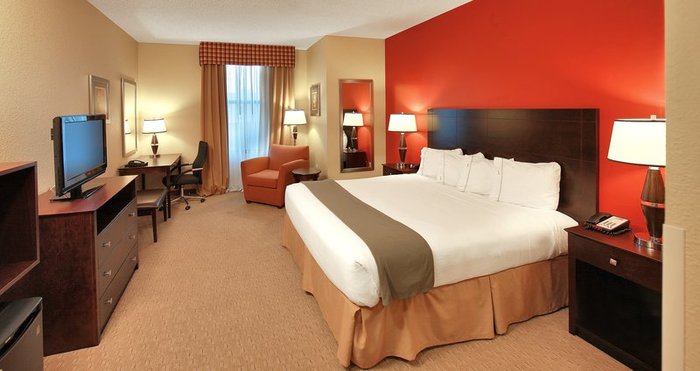  Profile Photos of Holiday Inn Express Walla Walla 1433 W Pine St - Photo 2 of 6
