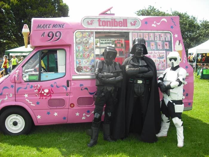  Profile Photos of Retro Ice Cream Vans Hire Classic tonibell Surrey Red Hill Caterham Limpsfield Oxted Edenbridge Godstone Westerham Weddings Birthdays Fetes Charity Events Kent London Surrey. sevenoaks way - Photo 6 of 8