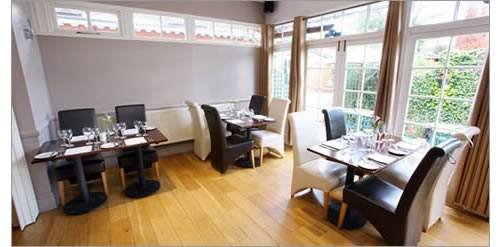  Profile Photos of The South Bar and Restaurant in Chelmsford 196 New London Road - Photo 2 of 4