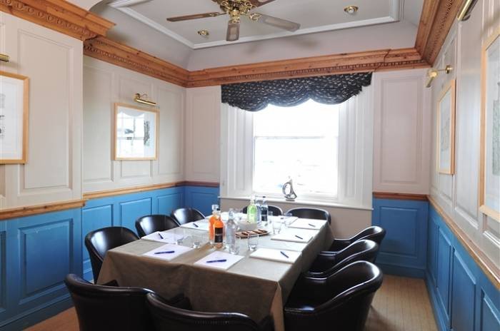  Profile Photos of The White Lion Hotel Market Cross Place - Photo 6 of 14