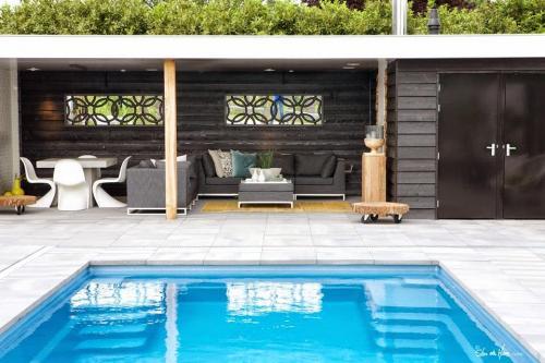  Profile Photos of Compass Ceramic Pools Midlands Bentleys Garden Buildings, Loughborough Road - Photo 2 of 4
